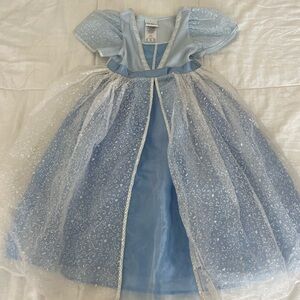 Play dress up princess dress